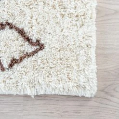 Veke Kaamos Villamatto 140x200 Cm Luonnonvalkoinen/ruskea -Anno Store Kaamos villamatto miljoossa web pete 5