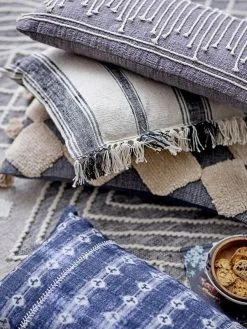 Bloomingville Esme Villamatto 210x150 Cm Musta -Anno Store bloomingville esme villamatto 150x210 musta3