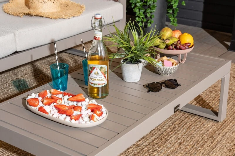 Veke Kallas Sohvaryhmä 3+2 Sohvapöydällä Greige/hiekka 3 Veke Kallas Sohvaryhmä 3+2 Sohvapöydällä Greige/hiekka