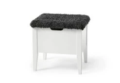 Torkelson Klinte Eteispenkki 45 Musta, Kansi Tummanharmaa Lampaantalja Jäljitelmä -Anno Store klinte hallbaenk 450 vit 10 cm