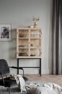 Rowico Marshalle Kaappi 2 Ovinen Valkoinen -Anno Store marshalle kaappi valkoinen4