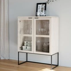 Rowico Everett Vitriini 95x41x125 Cm Valkopesty Tammi -Anno Store rowico everett kaappi lasiovilla 95x41x105cm valkopesty tammi 6