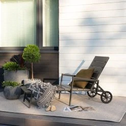 Veke Saari Aurinkotuoli Tummanharmaa -Anno Store saari aintwood aurinkotuoli tummanharmaa web 12