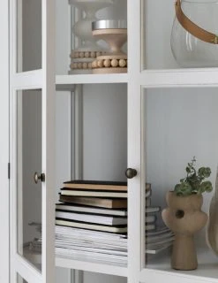 Thomart Sevilla Vitriini Valkoinen/ Harmaa -Anno Store sevilla vitriini valkoinen harmaa web 8