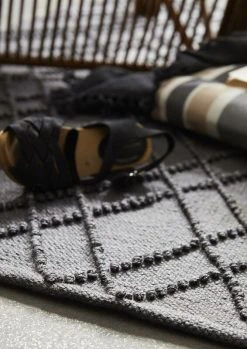 Svanefors Alma Matto 200x300 Cm Harmaa